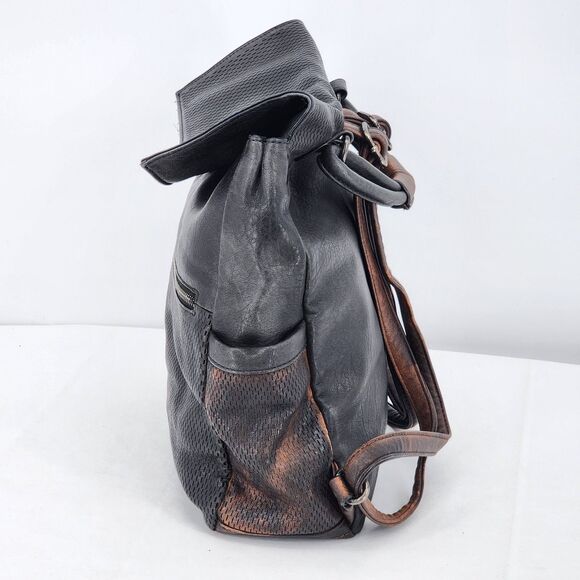 Moda Luxe Maisy Vegan Leather Rustic Black Backpack - Picture 3 of 12